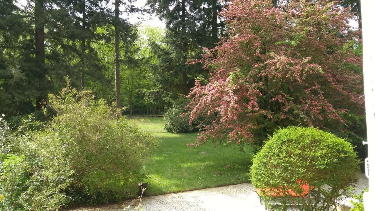 Domaine De Bramefaon Barbizon